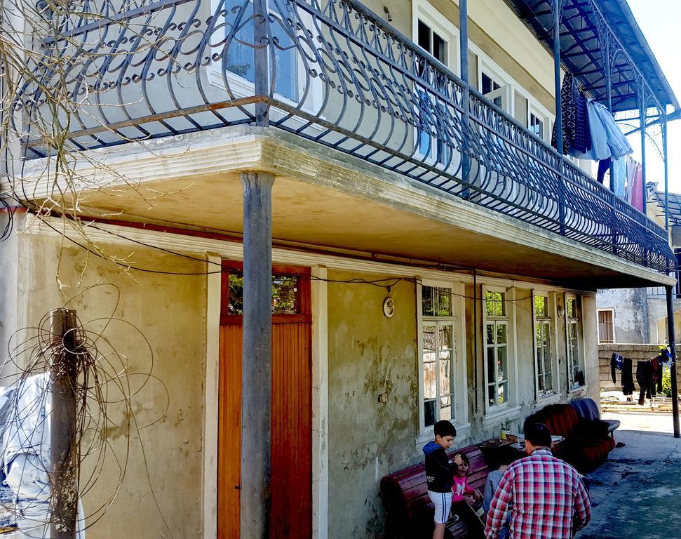 Medea'S Guest House Batumi Exterior photo